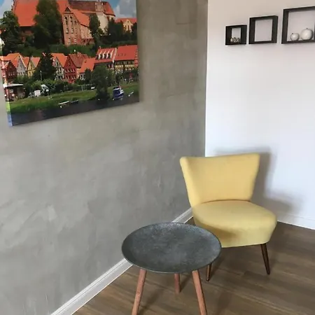 Bilderbuchcafe - Ferien No 5 - Markt 7 Lägenhet Havelberg