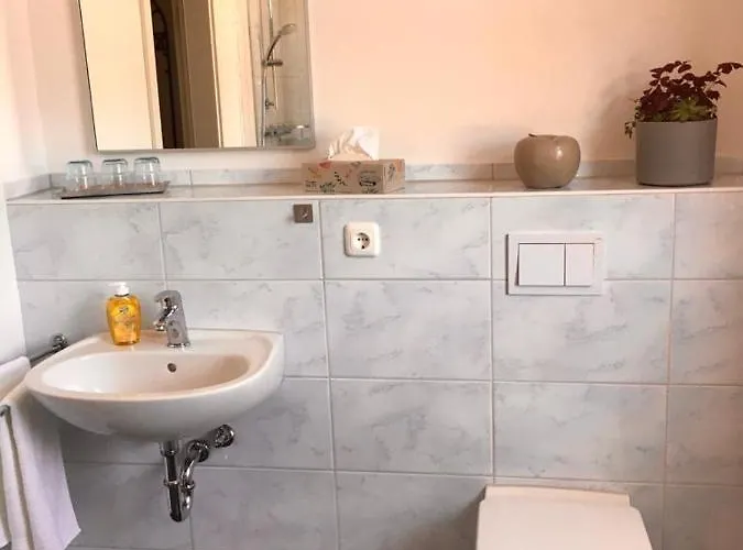 Bilderbuchcafe - Ferien No 5 - Markt 7 *