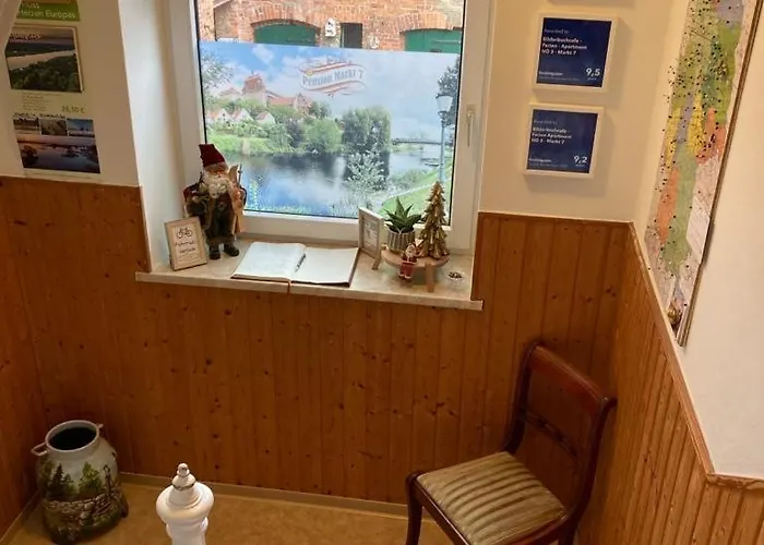 Bilderbuchcafe - Ferien No 5 - Markt 7 Havelberg