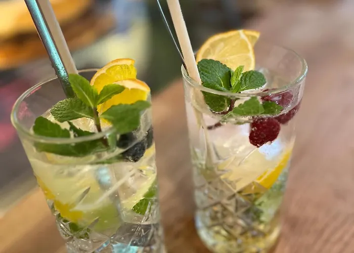 Bilderbuchcafe - Ferien No 5 - Markt 7 * Havelberg