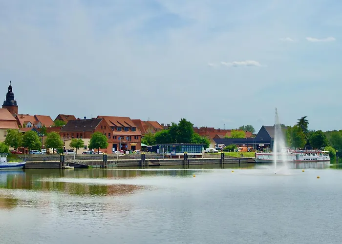 Апартаменты Bilderbuchcafe - Ferien No 5 - Markt 7 *