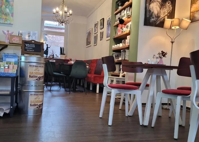 Bilderbuchcafe - Ferien No 5 - Markt 7 * Havelberg